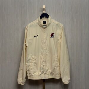 Nike NBA Portland Trail Blazers Courtside Jacket | Cream | Men's (Unisex) Medium